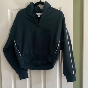 Athleta Dark Green Pullover with White Piping